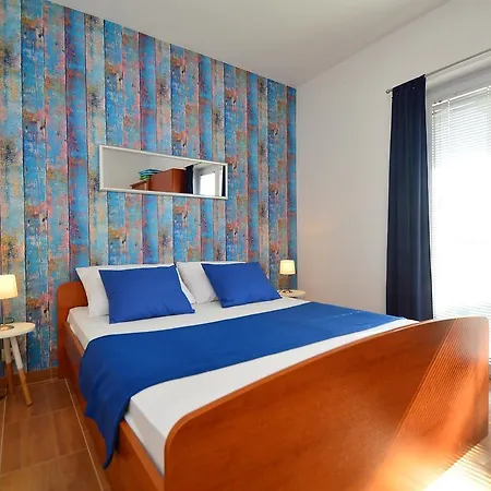Apartamento Frane.3 *