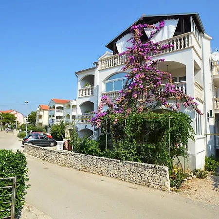 Frane.3 Apartamento *